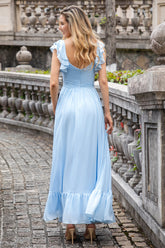 Himmelblaues A-Linie Chiffon Plissee Rüschenärmel Bodenlanges Kleid mit Schlitz